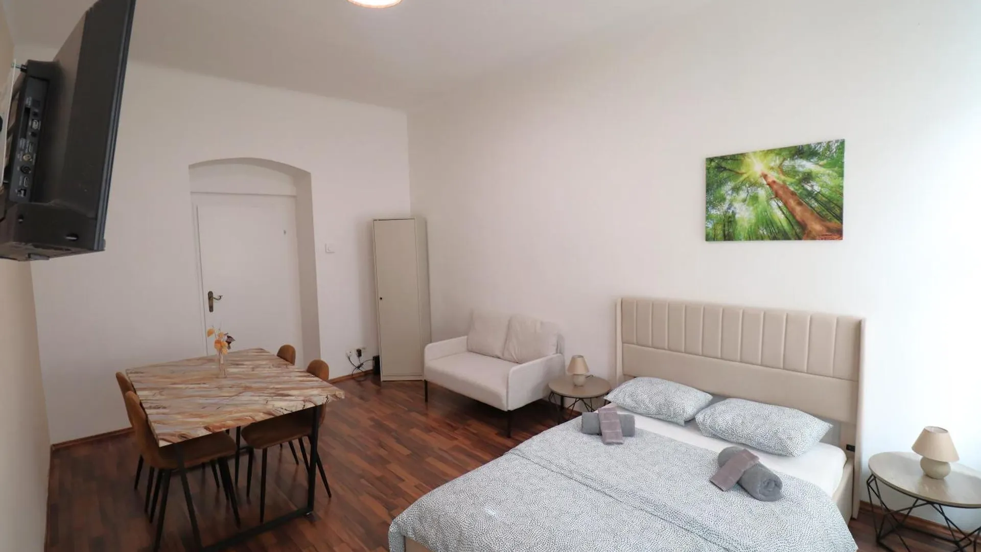 Cityplaza - Apartments 1020 维也纳
